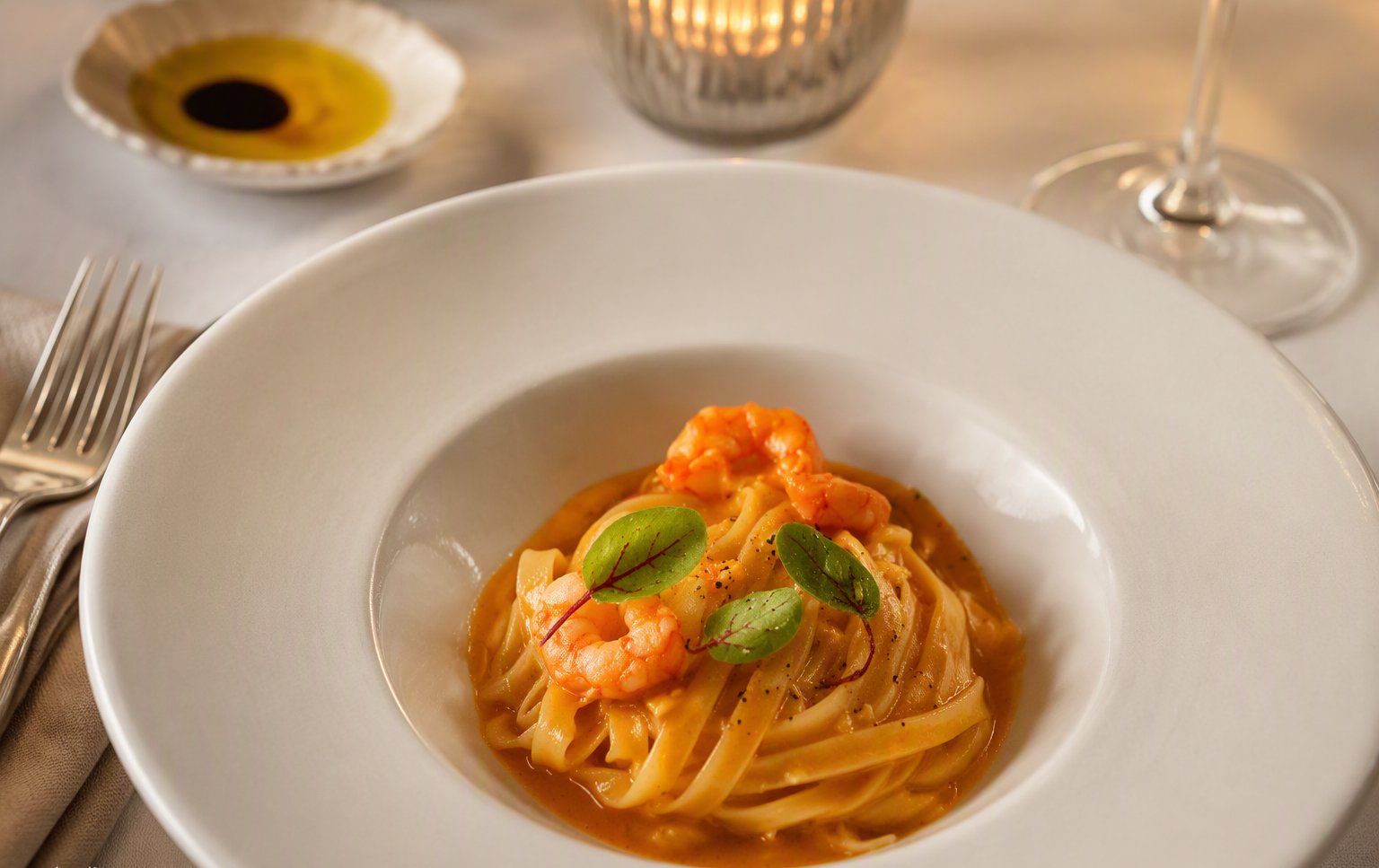 Tagliatelle ai gamberi con salsa corallo